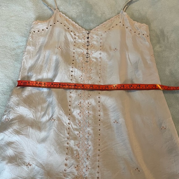 BCBG MaxAzaria xandra 100% Silk Short Casual Dress  in size 2 - Picture 7 of 12